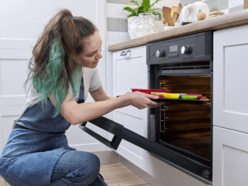 What Advantages of Silicone Kitchen Utensils Have?